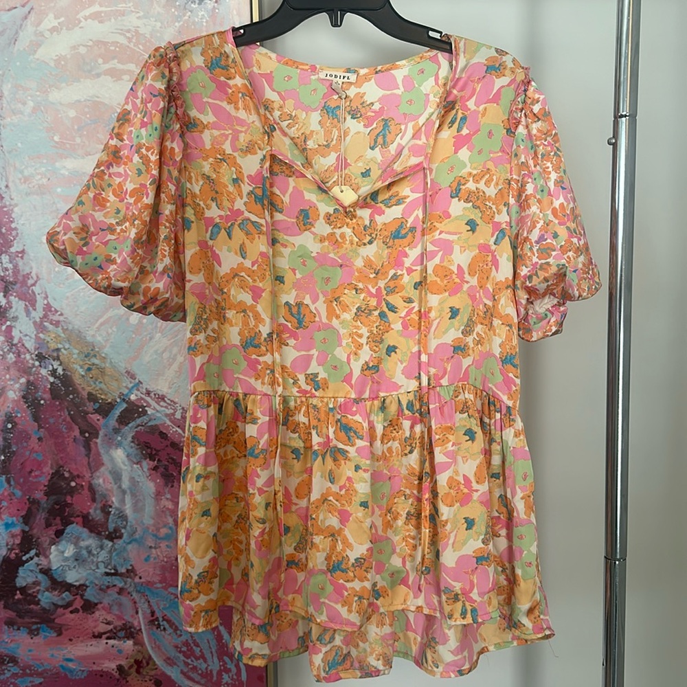 NWT JODIFL top